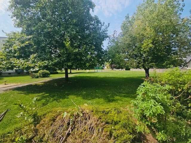 Appartement à LE PLESSIS-TREVISE