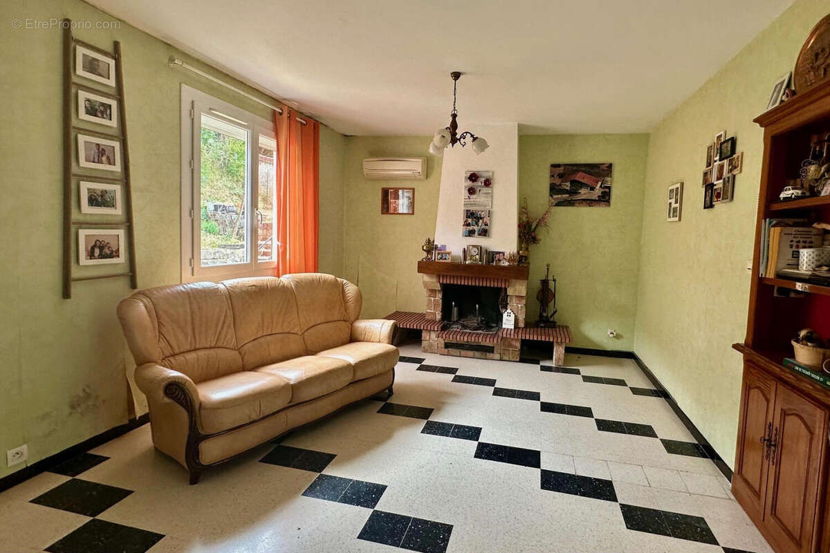 séjour. - Maison à CASTERA-VERDUZAN