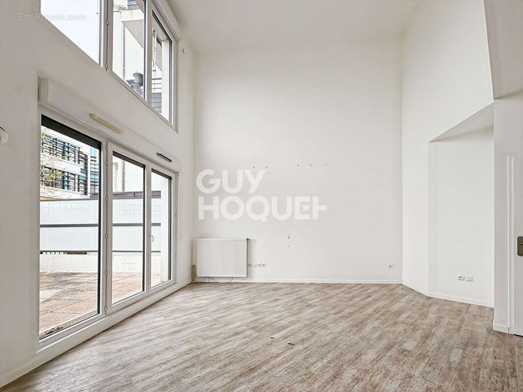 Appartement à CHESSY