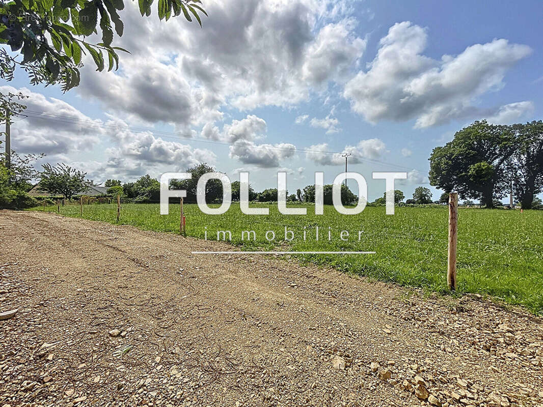 Terrain à LENGRONNE