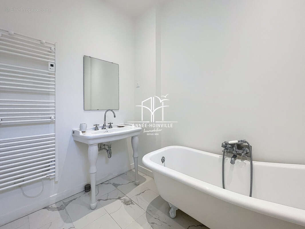 Maison à TROUVILLE-SUR-MER