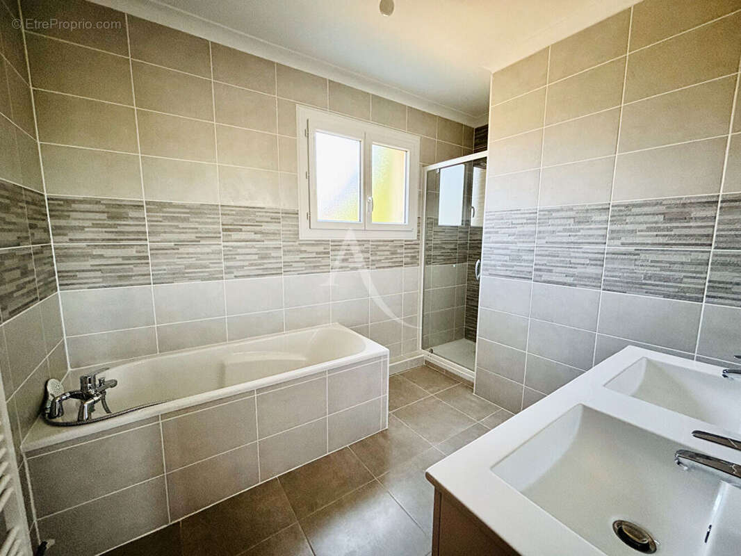 Maison à MURS-ERIGNE