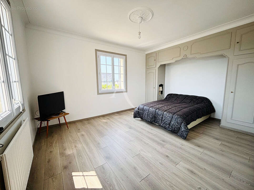 Maison à MURS-ERIGNE