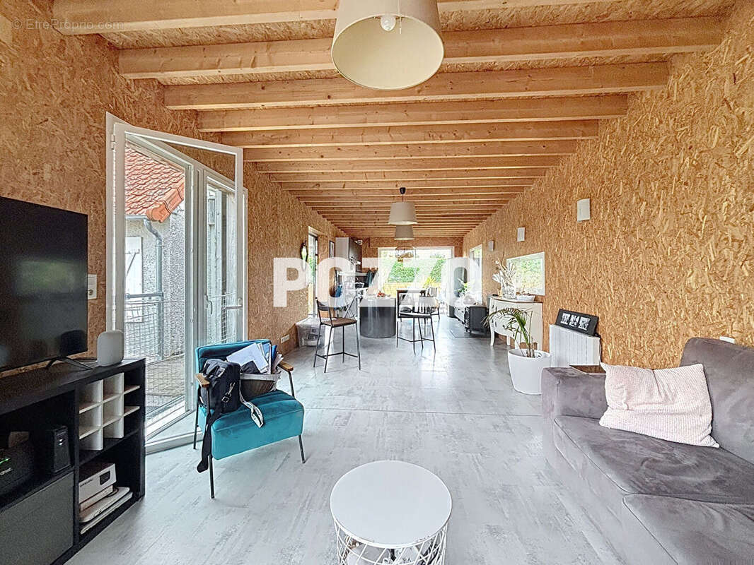 Maison à AGON-COUTAINVILLE