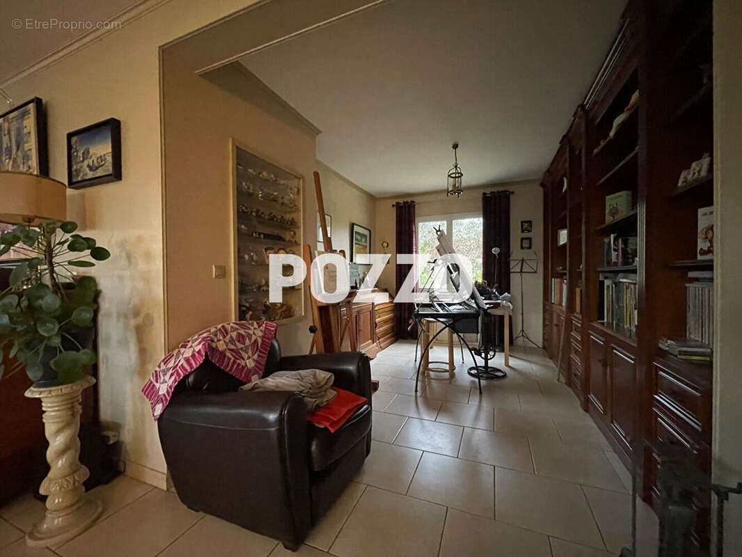 Maison à EQUEMAUVILLE