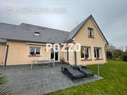 Maison à EQUEMAUVILLE