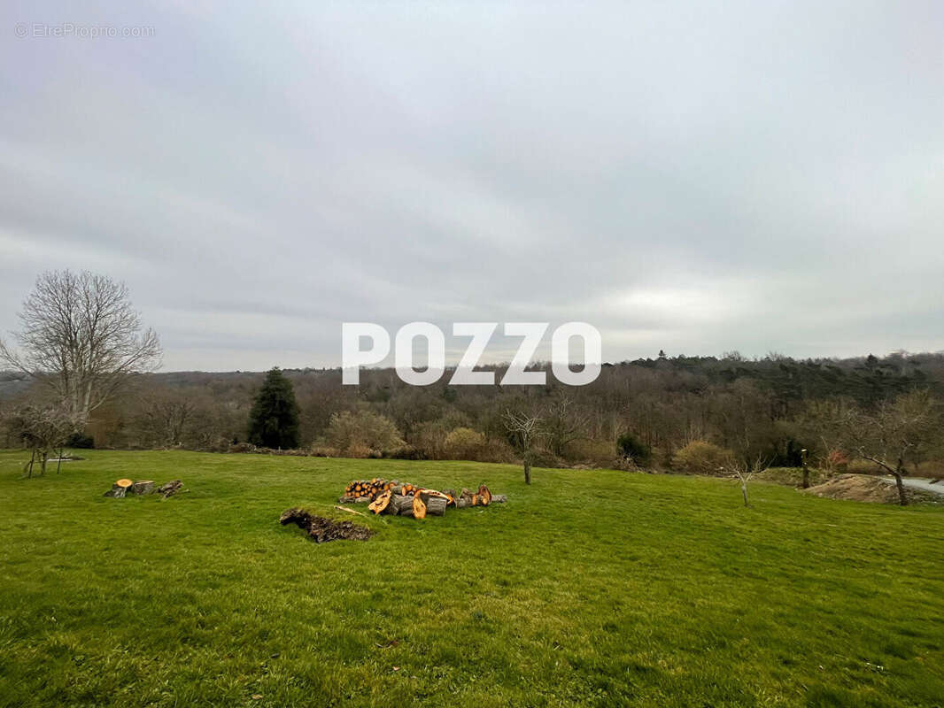 Maison à EQUEMAUVILLE