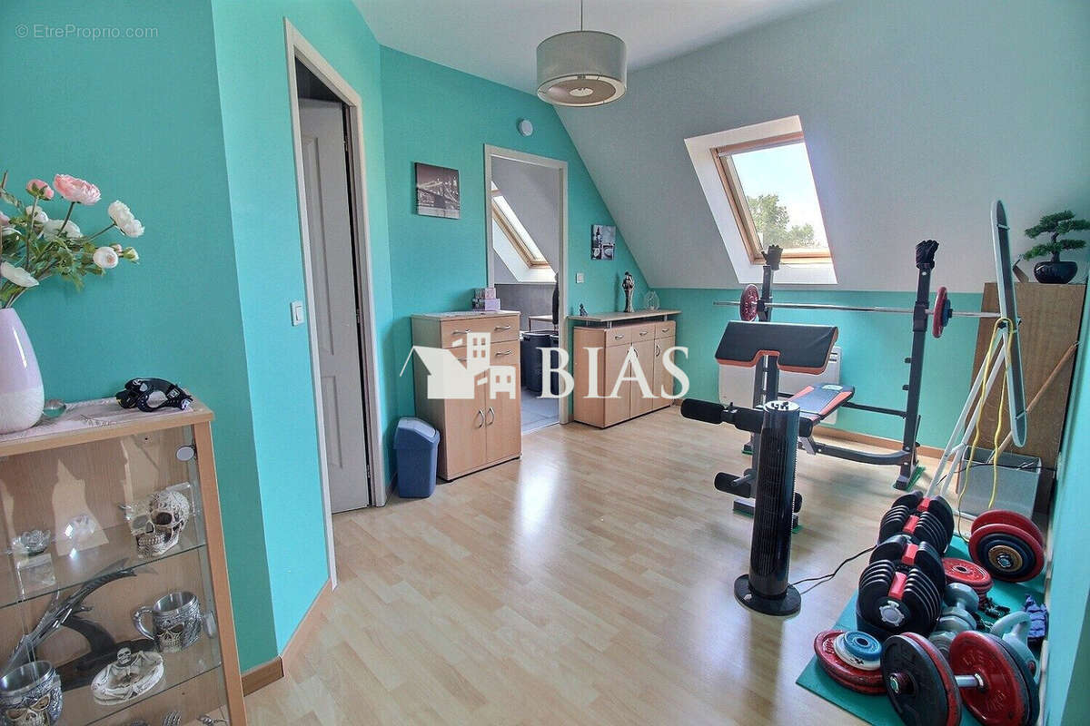 Maison à SAINT-OUEN-DE-THOUBERVILLE