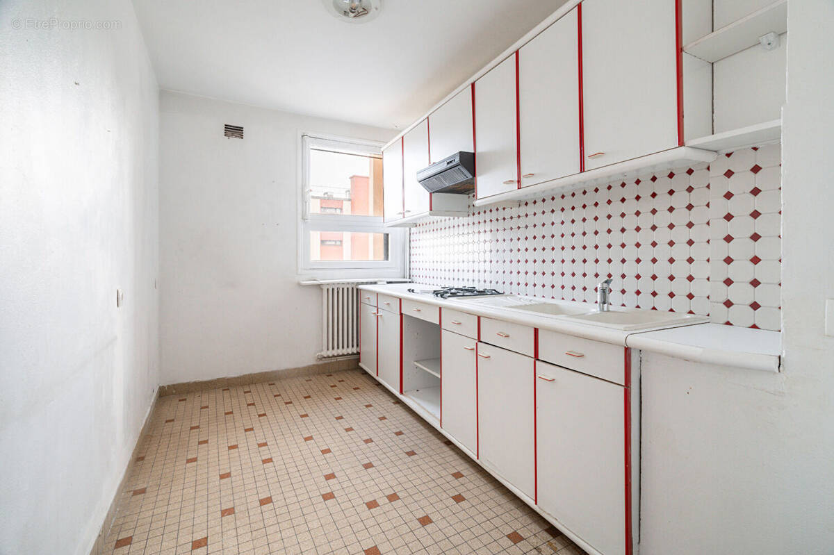 Appartement à NANTERRE