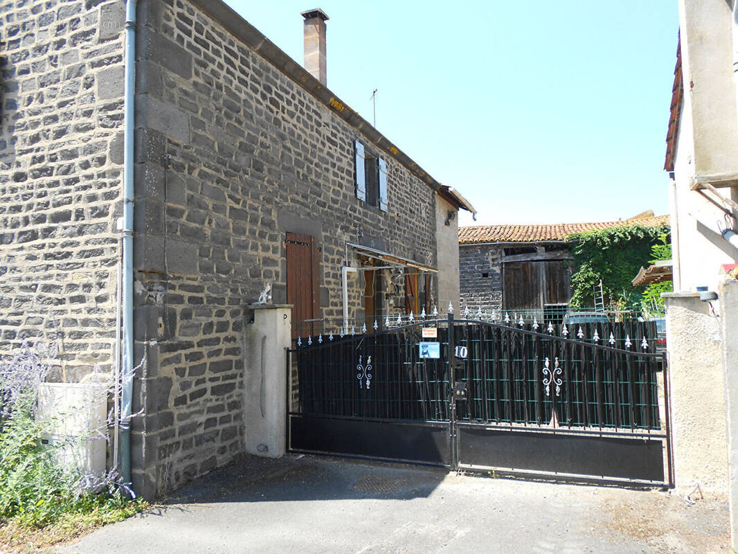 Maison à ENNEZAT