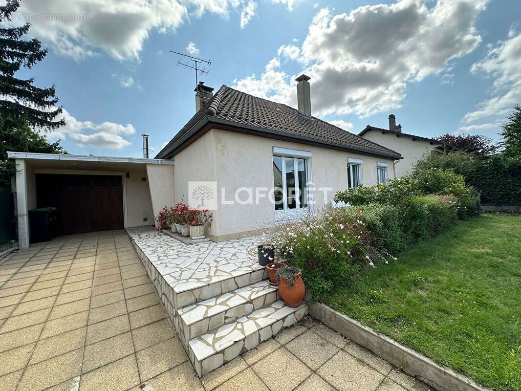 Maison à BRETIGNY-SUR-ORGE