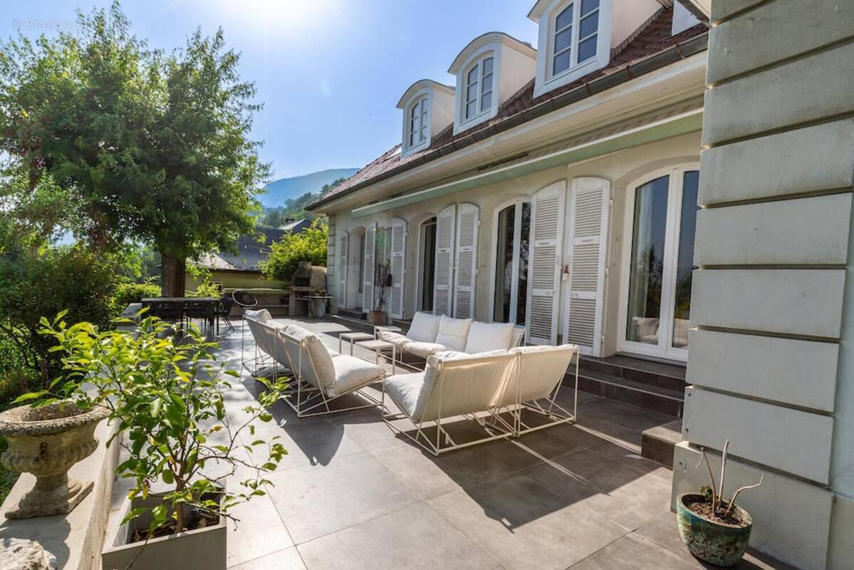 Photo 1 - Maison à MEYLAN