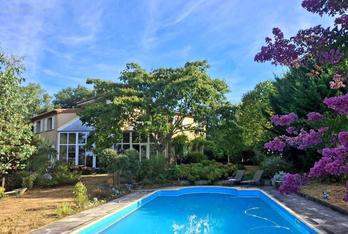 Photo 1 - Maison à SAINT-HILAIRE-DE-LA-NOAILLE