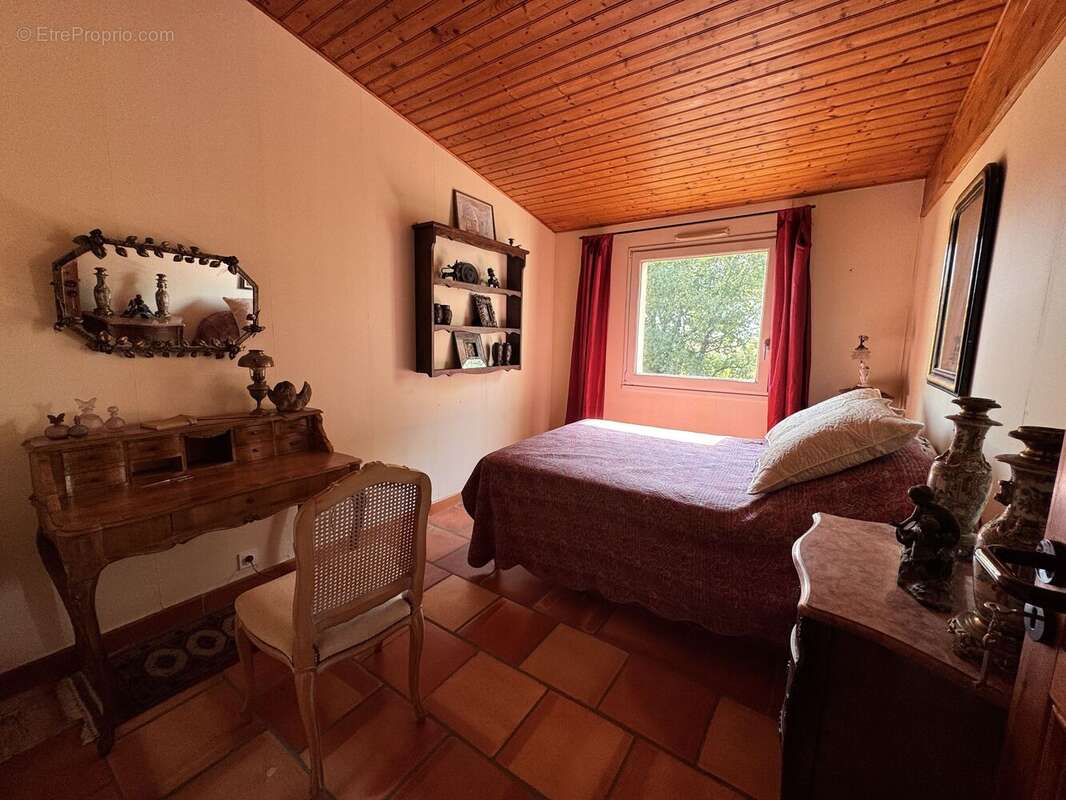 Photo 8 - Maison à SAINT-HILAIRE-DE-LA-NOAILLE