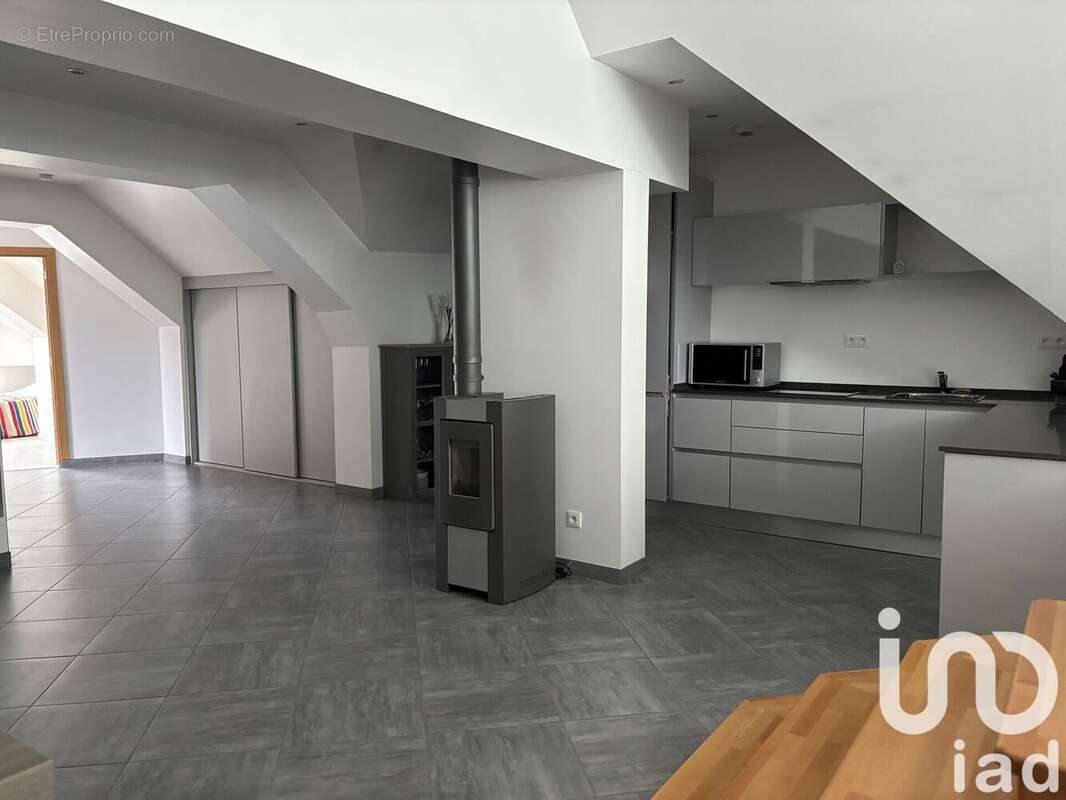 Photo 2 - Appartement à MONCHY-HUMIERES