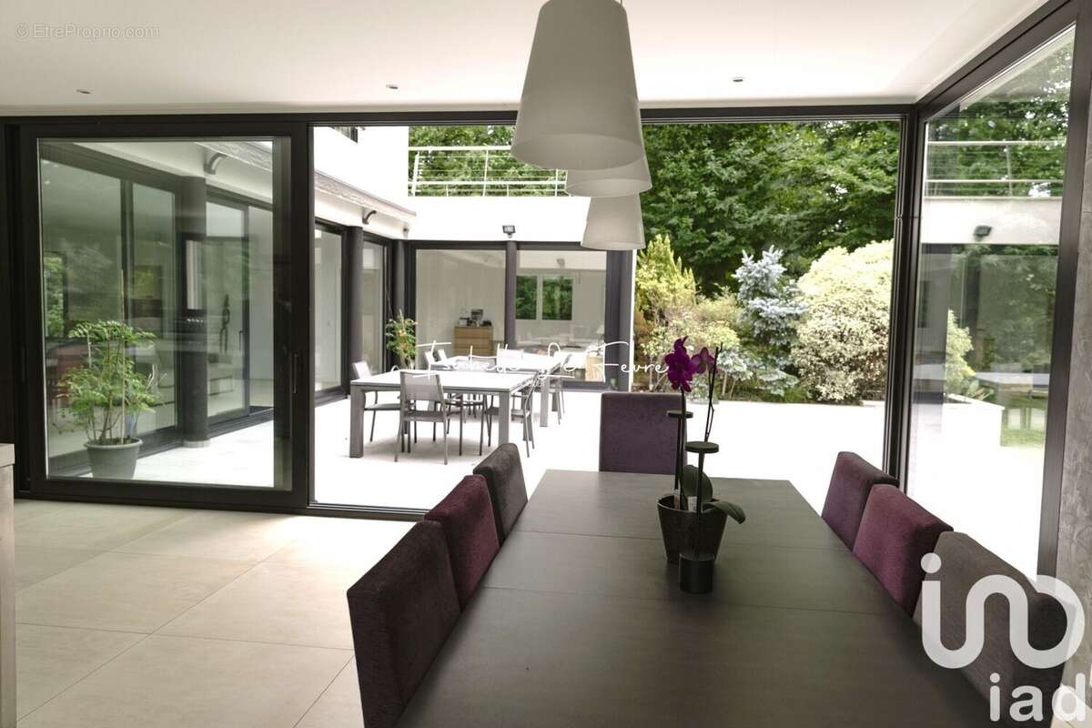 Photo 3 - Maison à SAINT-FARGEAU-PONTHIERRY