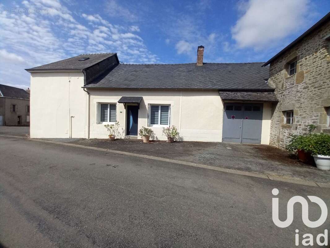 Photo 2 - Maison à SAINT-AUBIN-DU-DESERT