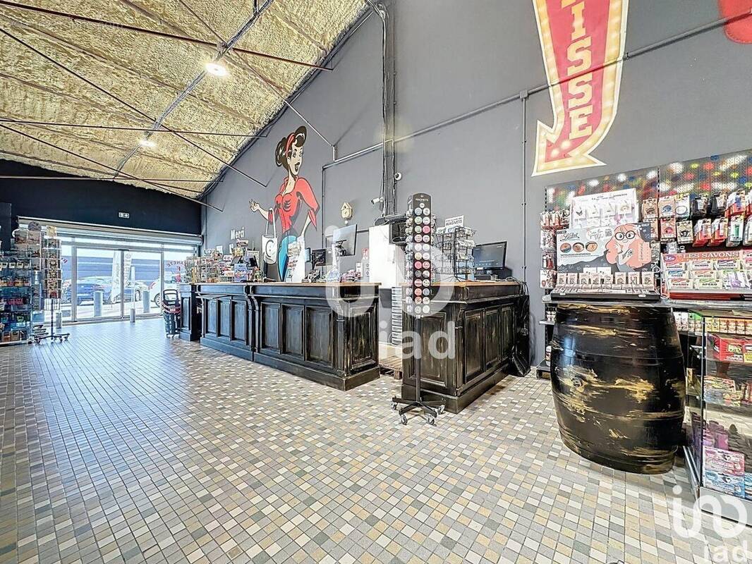 Photo 1 - Commerce à TARBES