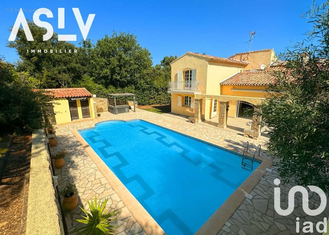 Photo 2 - Maison à SIX-FOURS-LES-PLAGES