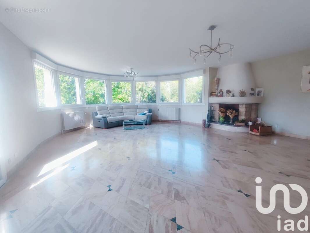 Photo 7 - Maison à LUSIGNY-SUR-BARSE