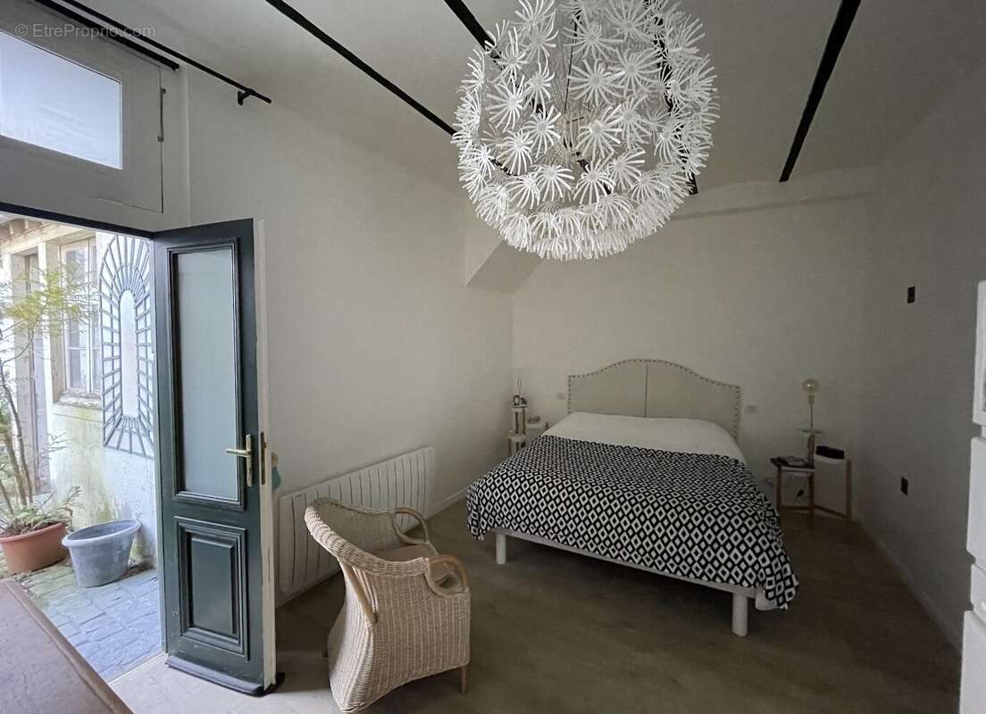 Appartement à VERSAILLES