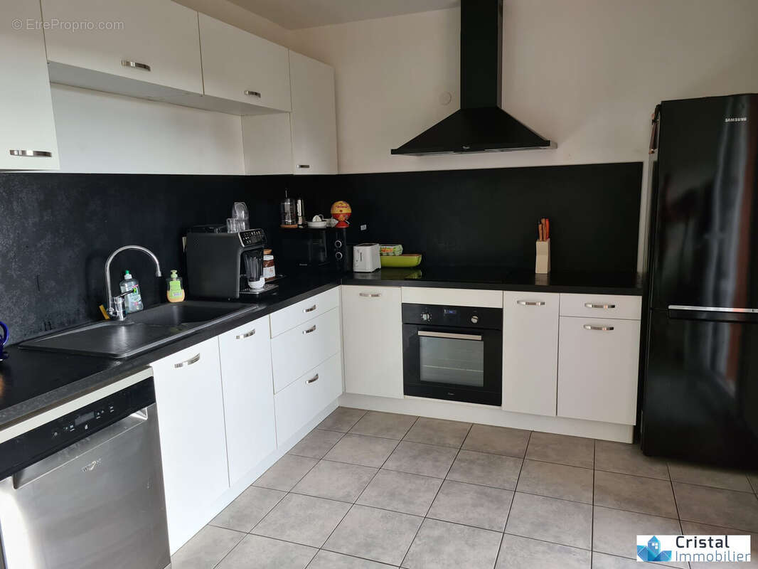 Appartement à AMNEVILLE