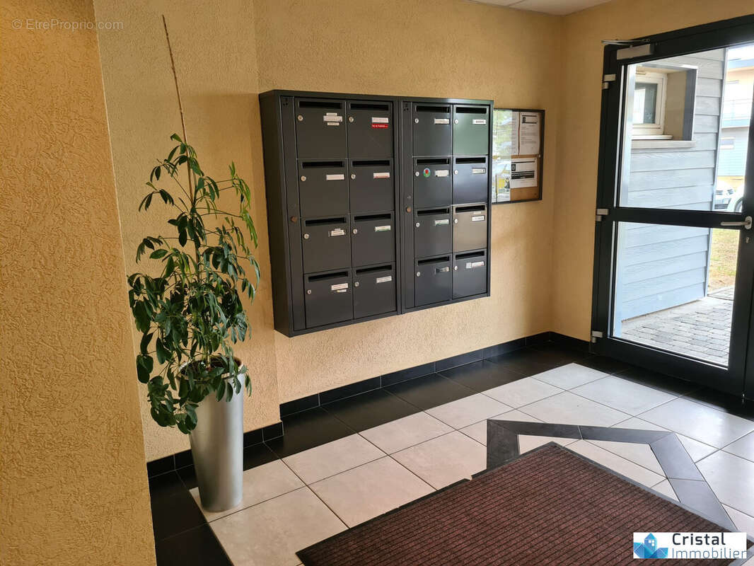 Appartement à AMNEVILLE