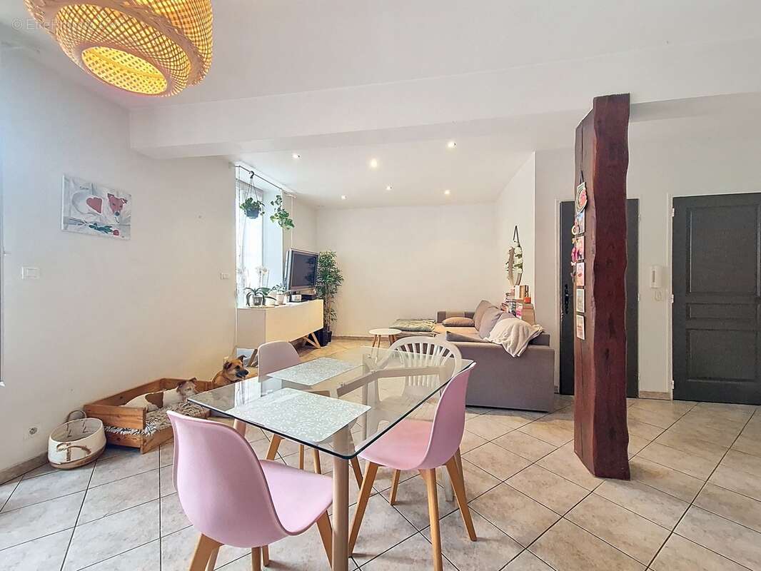 Maison à ALIGNAN-DU-VENT