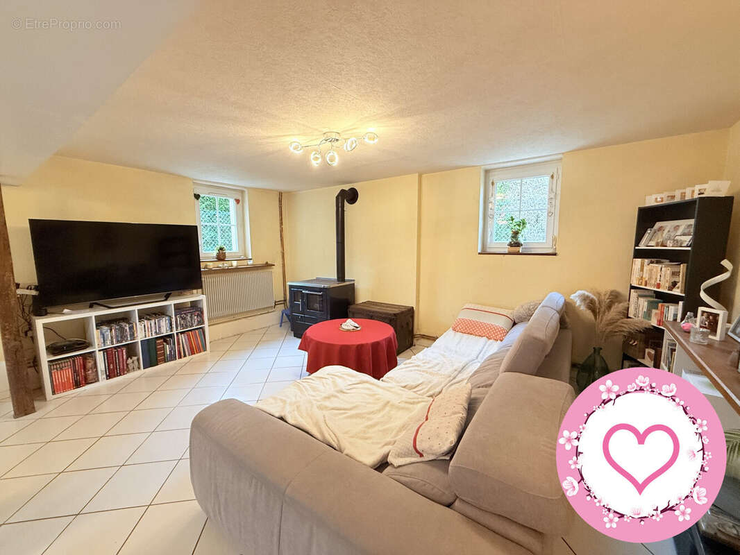 Maison à DAMPIERRE-EN-BURLY