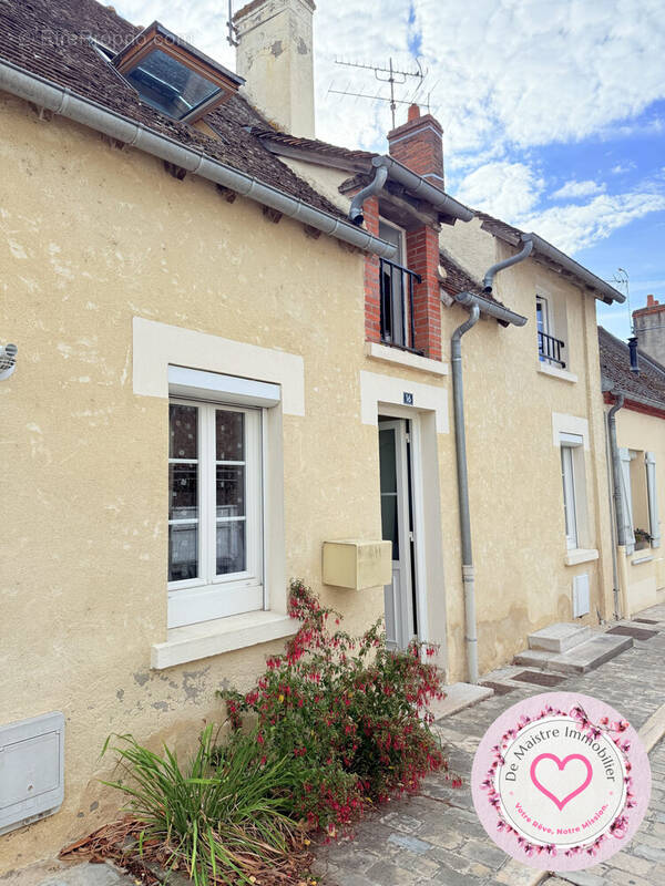 Maison à DAMPIERRE-EN-BURLY