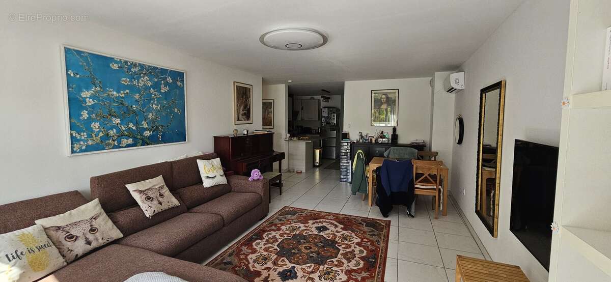 Appartement à CASTELNAU-LE-LEZ