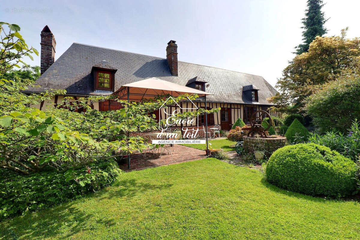 Maison à LE NEUBOURG