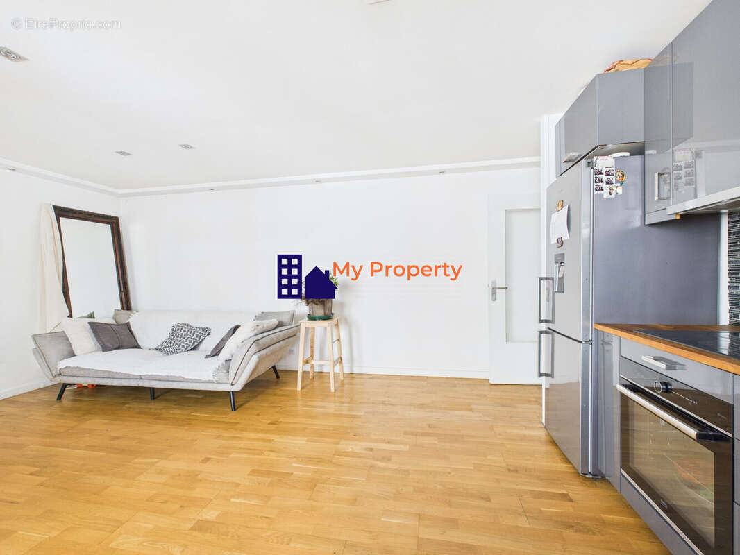 Appartement à HOUILLES