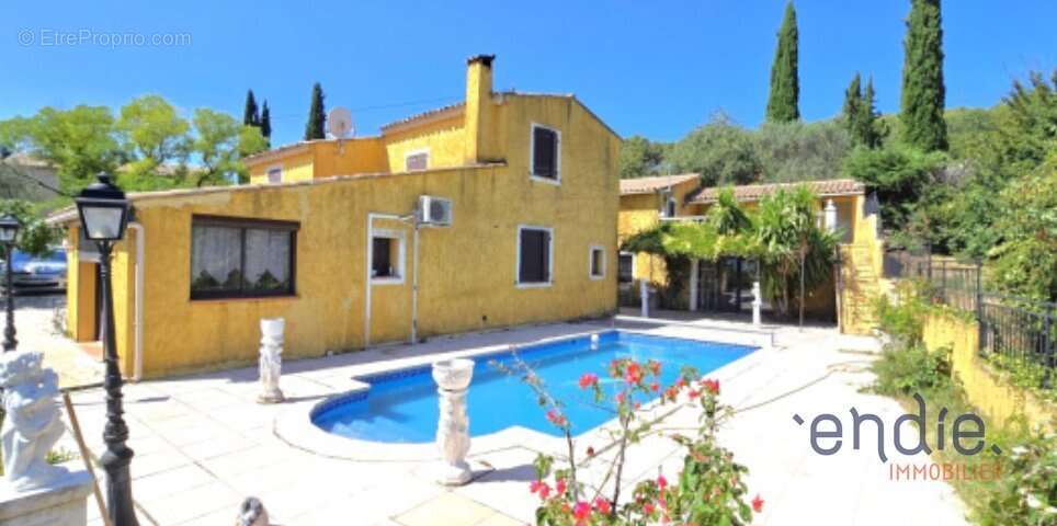 Maison à DRAGUIGNAN