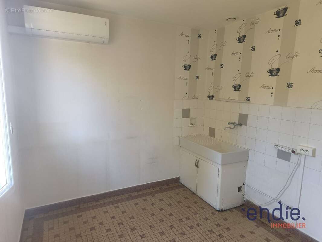 Maison à COSNE-D&#039;ALLIER