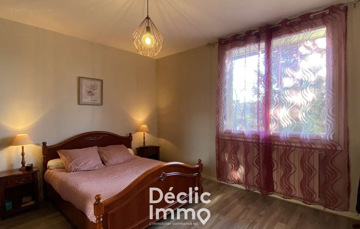 Maison à LA COURONNE