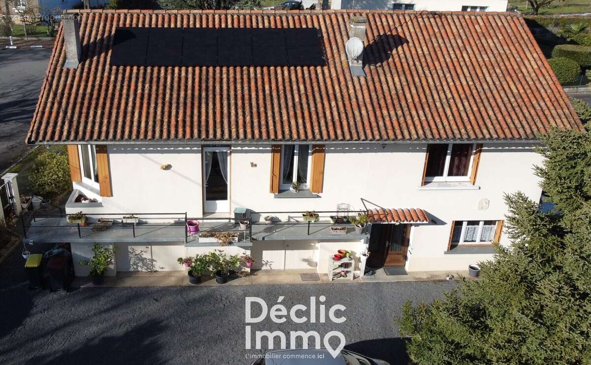 Maison à LA COURONNE