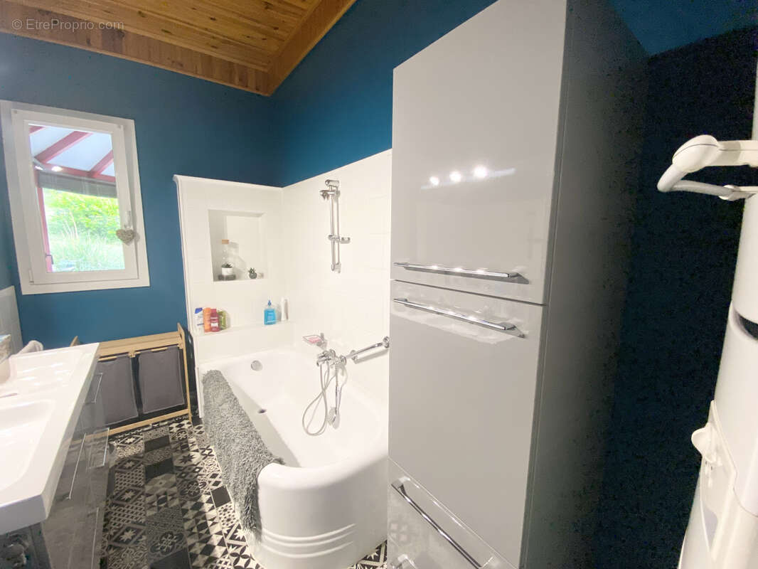 Maison à BOUSSIERES