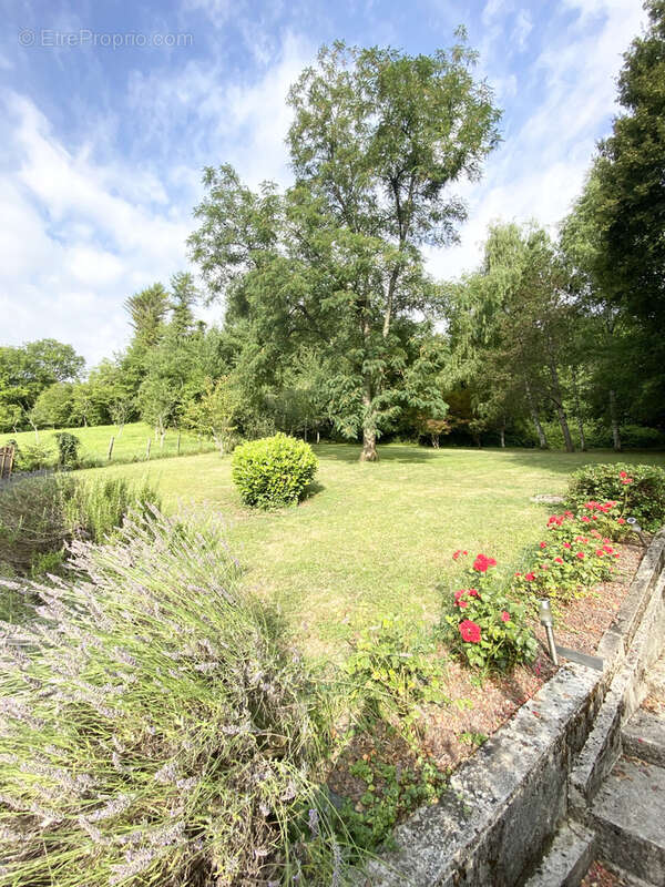 Maison à BOUSSIERES