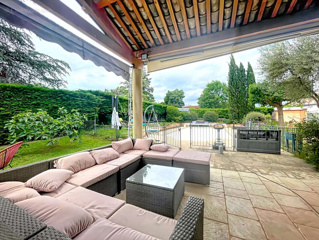 Maison à VILLEFRANCHE-SUR-SAONE