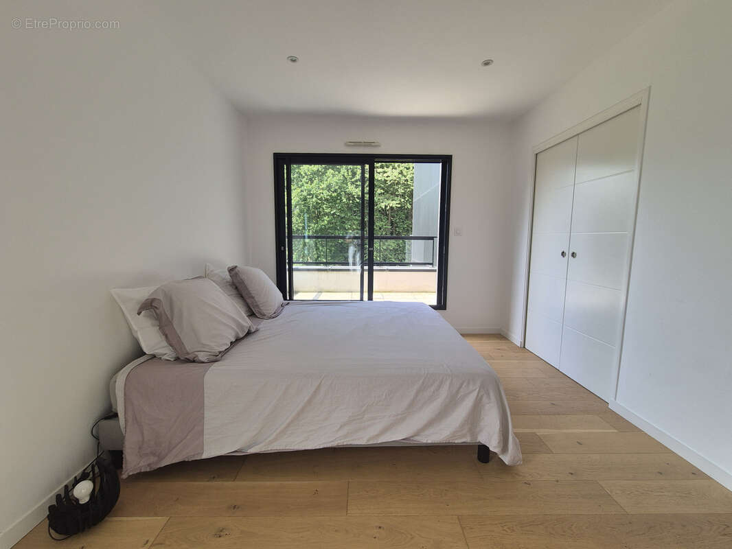 Maison à VERN-SUR-SEICHE