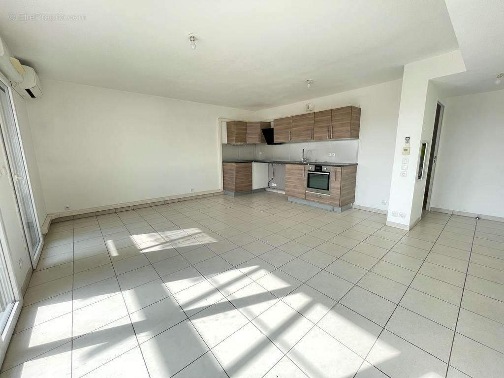 Appartement à MARSEILLE-10E
