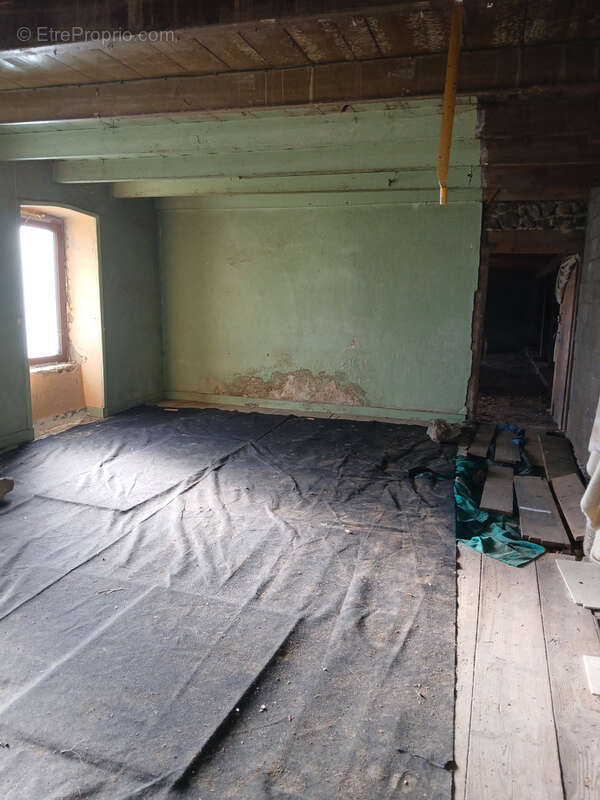 Maison à DORE-L&#039;EGLISE