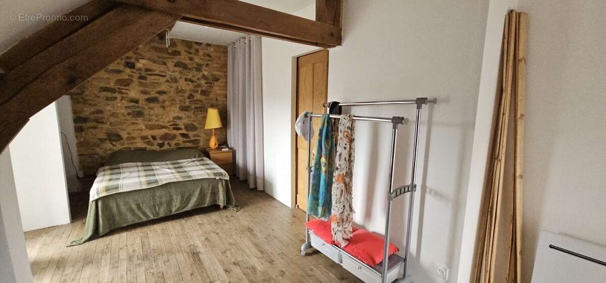 Maison à SAINT-AUBIN-DES-CHATEAUX