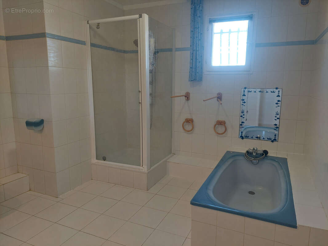 Maison à VILLENEUVE-LES-MAGUELONE