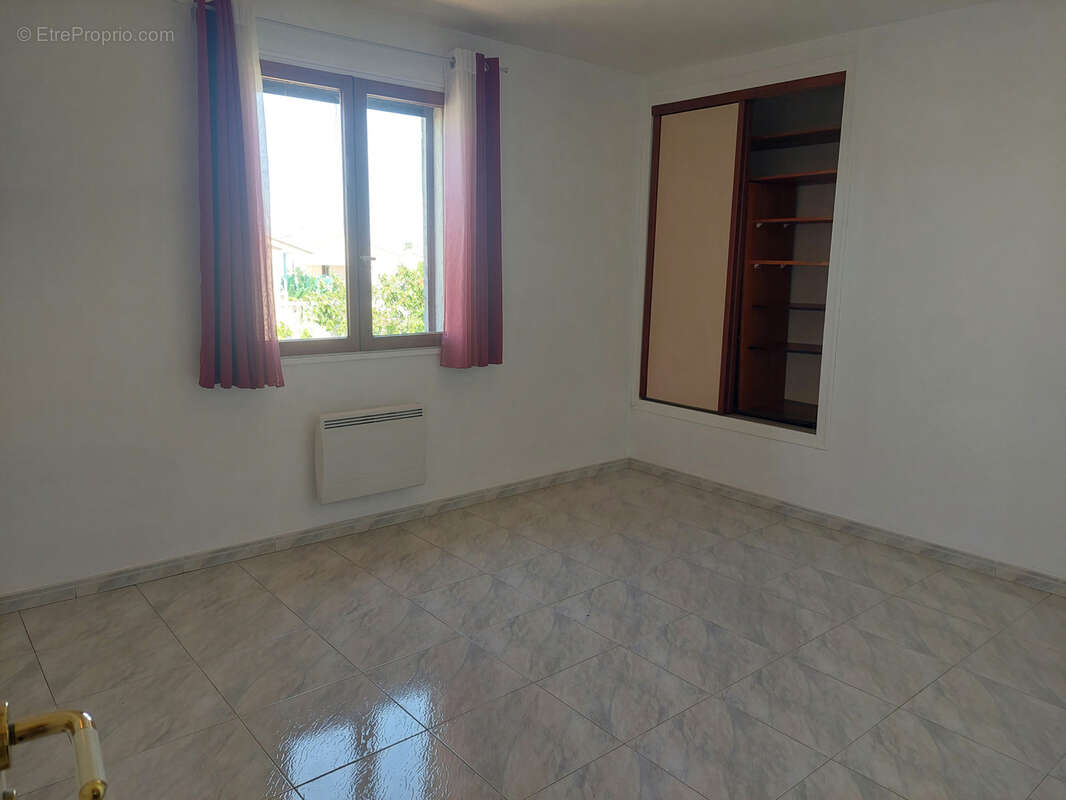 Maison à VILLENEUVE-LES-MAGUELONE