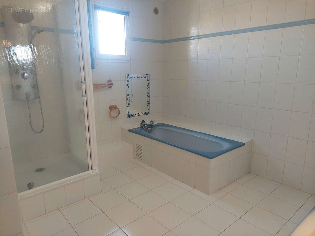 Maison à VILLENEUVE-LES-MAGUELONE