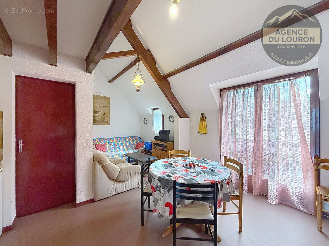 Appartement à GENOS