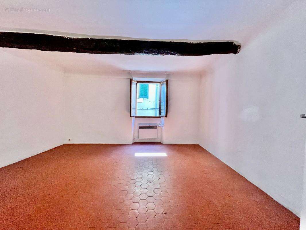 Appartement à VENCE