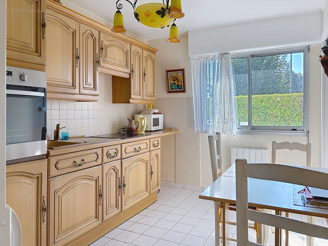 Appartement à LE MESNIL-ESNARD